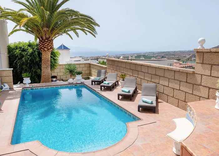 Enchanting Villa Portocervo